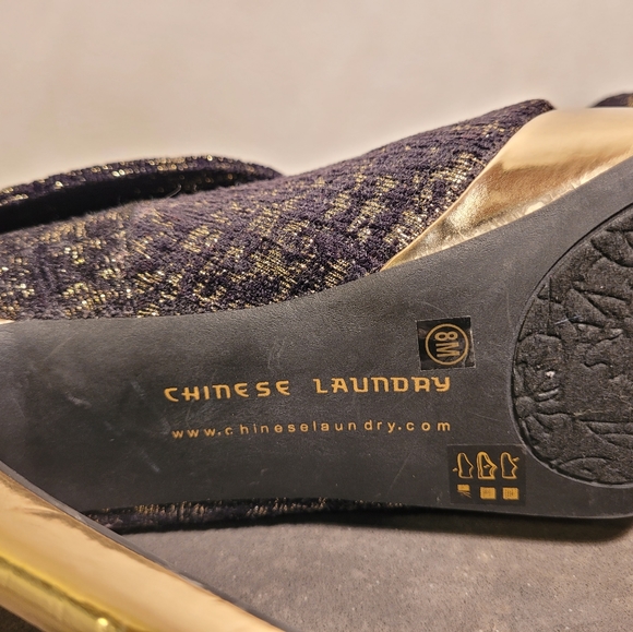 Black & gold Chinese Laundry PLATFORM ankle bootie size 8m. - Picture 9 of 9